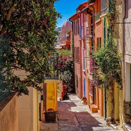 Elegance Castillet - Plein Centre Proche Gare Bus Et Transports - Ideal Couple Ou Pro - Moderne Et Confort - Speciale * Perpignan