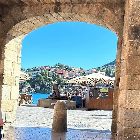 Elegance Castillet - Plein Centre Proche Gare Bus Et Transports - Ideal Couple Ou Pro - Moderne Et Confort - Speciale