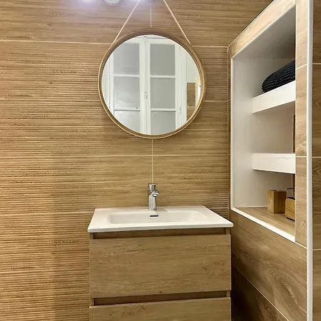 Elegance Castillet - Plein Centre Proche Gare Bus Et Transports - Ideal Couple Ou Pro - Moderne Et Confort - Speciale Apartament *