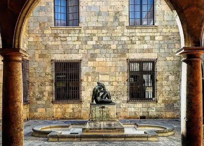 Elegance Castillet - Plein Centre Proche Gare Bus Et Transports - Ideal Couple Ou Pro - Moderne Et Confort - Speciale Apartment