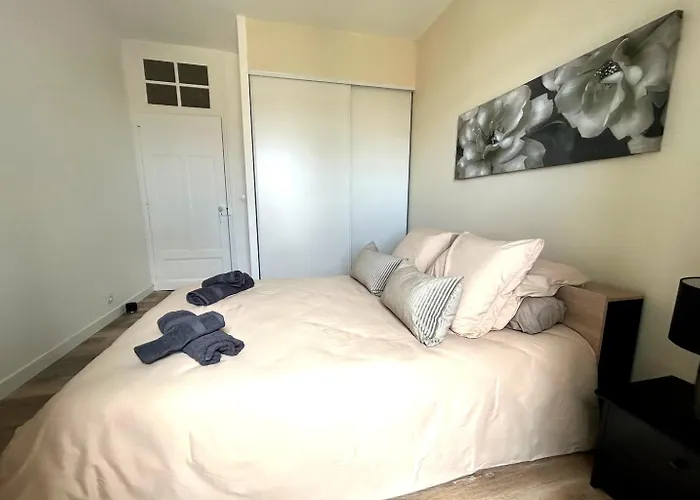 Apartment Elegance Castillet - Plein Centre Proche Gare Bus Et Transports - Ideal Couple Ou Pro - Moderne Et Confort - Speciale